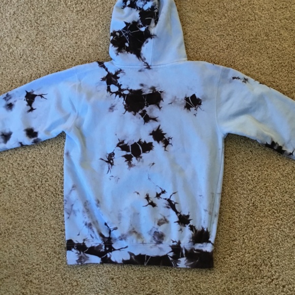 HUNTER X LIGHT BLUE HOODED SWEATSHIRT - Picture 3 of 4